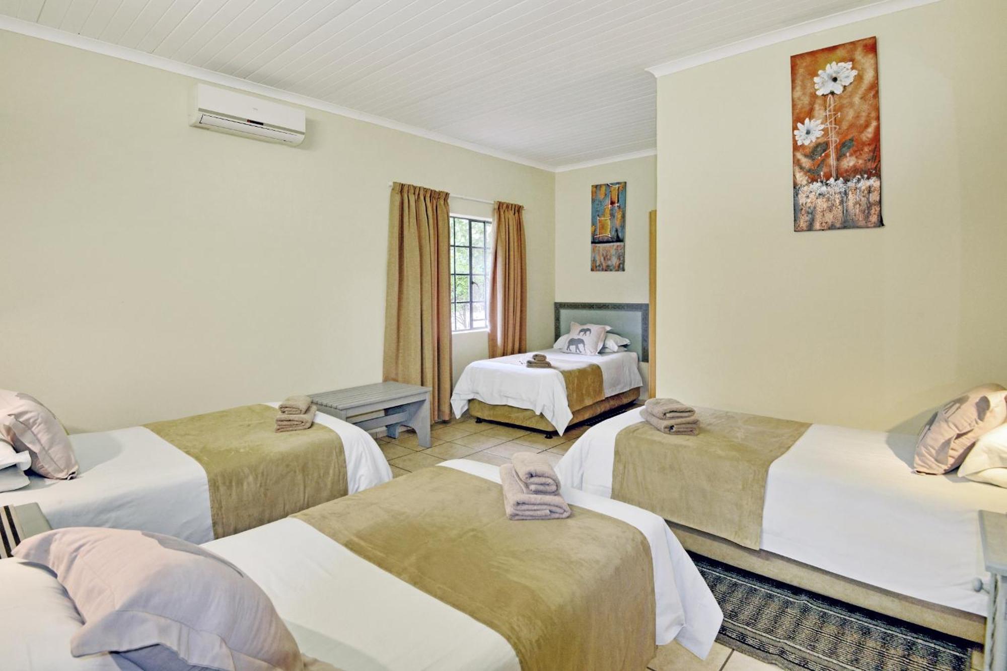 Komati River Chalets Коматипорт Экстерьер фото